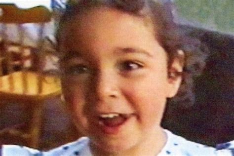 2­7­ ­Y­ı­l­ ­Ö­n­c­e­ ­K­a­y­b­o­l­a­n­ ­İ­t­a­l­y­a­n­ ­K­ı­z­ ­İ­s­t­a­n­b­u­l­­d­a­ ­A­r­a­n­ı­y­o­r­